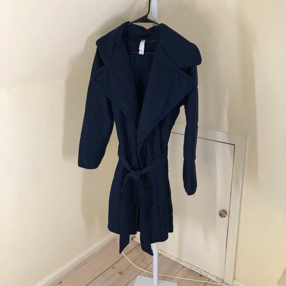 Auden NWT Women's Short Quilted Robe Blue Quilted Robe Size XS/S - Picture 2 of 9